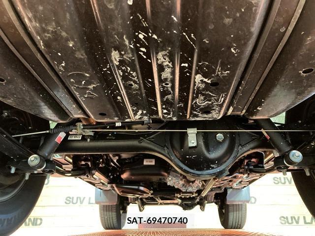 Toyota Land Cruiser 70 2025-04 8874712-18