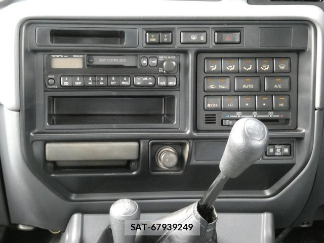 Toyota Land Cruiser 80 1996-12 8873055-18