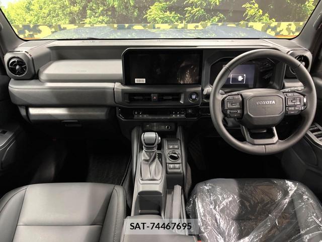 Toyota Land Cruiser FJ 2026-08 8872878-1