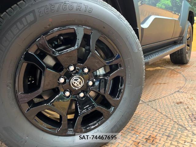 Toyota Land Cruiser FJ 2026-08 8872878-12