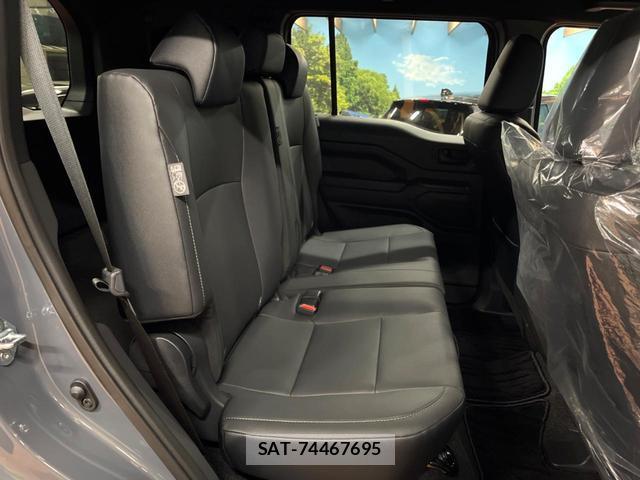 Toyota Land Cruiser FJ 2026-08 8872878-8