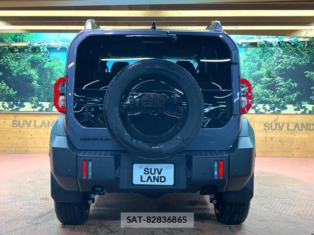 Toyota Land Cruiser FJ 2026-08 8873234-16