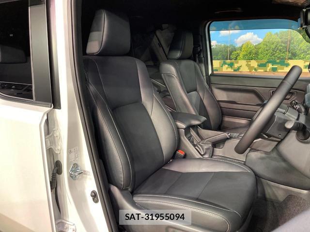 Toyota Land Cruiser FJ 2026-06 8874719-7