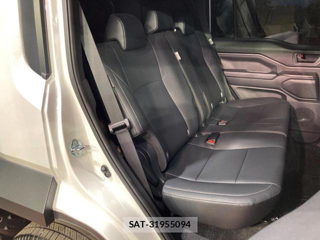 Toyota Land Cruiser FJ 2026-06 8874719-8