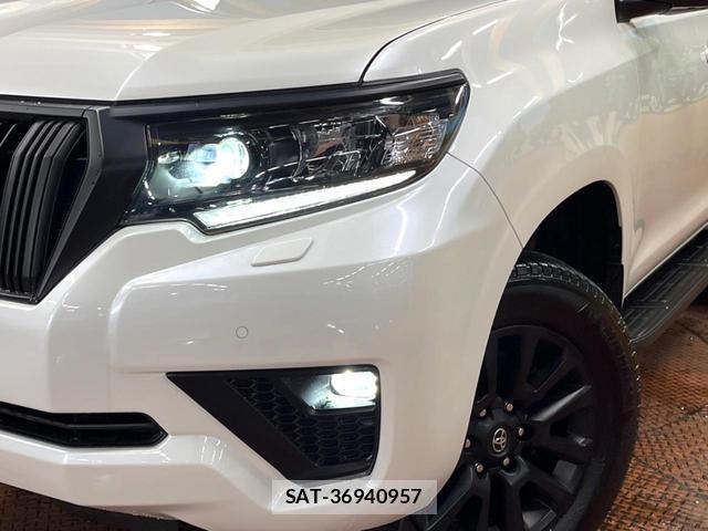 Toyota LAND CRUISER PRADO 2023-04 8872884-11