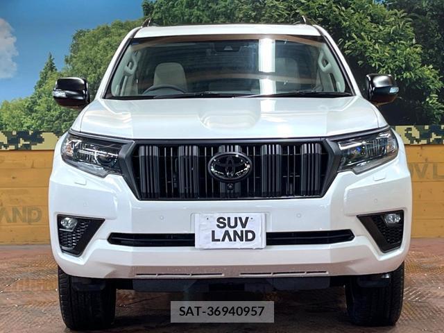 Toyota LAND CRUISER PRADO 2023-04 8872884-13