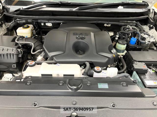 Toyota LAND CRUISER PRADO 2023-04 8872884-17