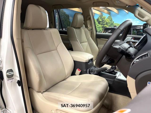 Toyota LAND CRUISER PRADO 2023-04 8872884-7