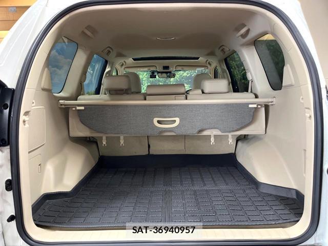 Toyota LAND CRUISER PRADO 2023-04 8872884-9