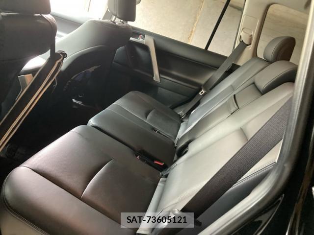 Toyota LAND CRUISER PRADO 2017-12 8873353-10
