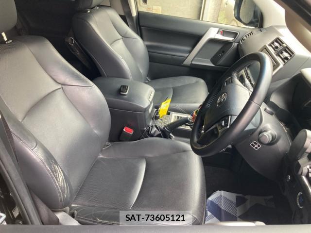Toyota LAND CRUISER PRADO 2017-12 8873353-14