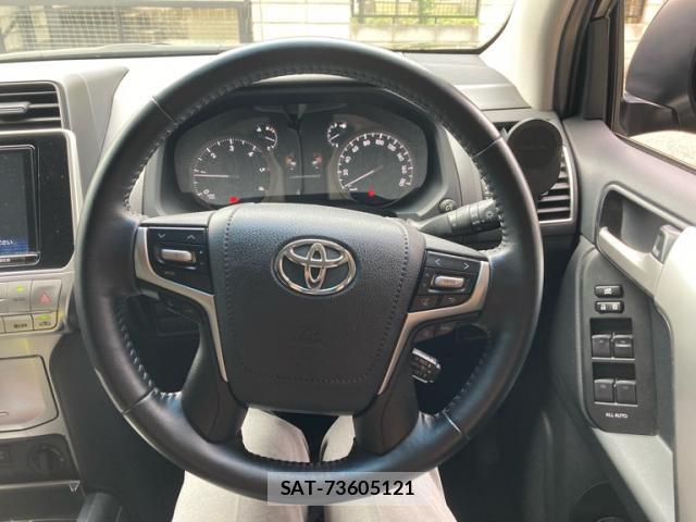 Toyota LAND CRUISER PRADO 2017-12 8873353-18
