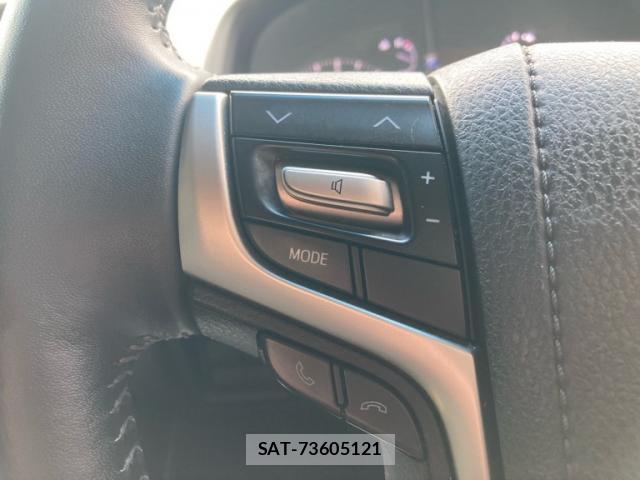 Toyota LAND CRUISER PRADO 2017-12 8873353-19