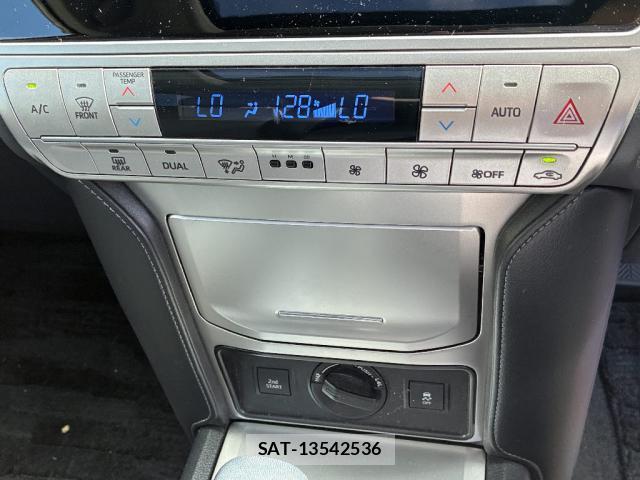 Toyota LAND CRUISER PRADO 2023-09 8873771-12
