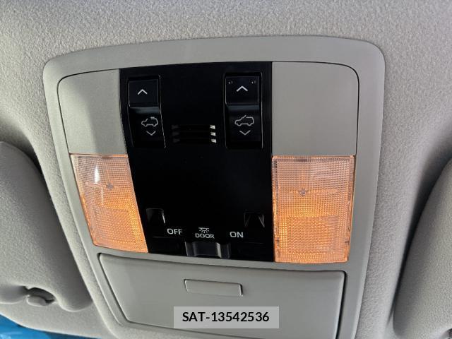 Toyota LAND CRUISER PRADO 2023-09 8873771-17