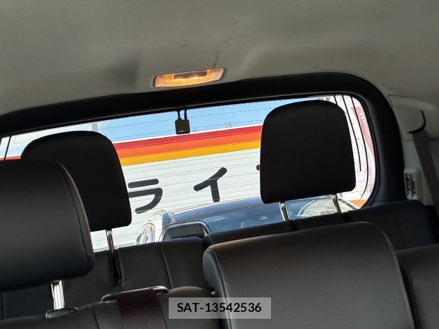 Toyota LAND CRUISER PRADO 2023-09 8873771-18