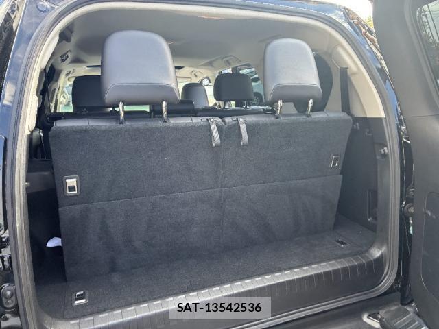 Toyota LAND CRUISER PRADO 2023-09 8873771-6