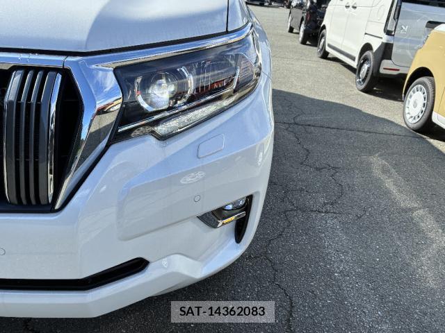 Toyota LAND CRUISER PRADO 2022-12 8873772-19