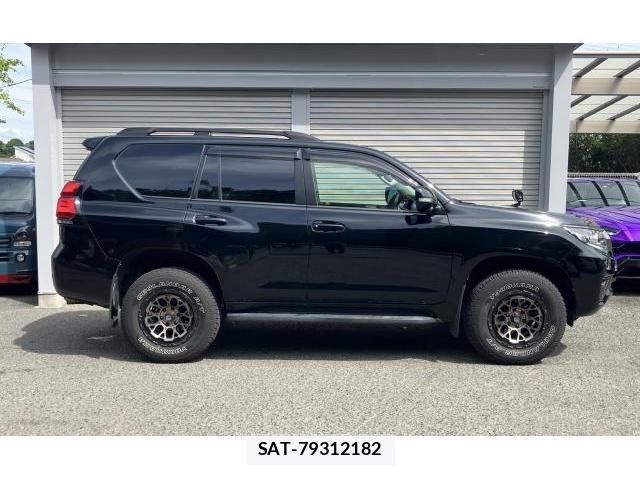 Toyota LAND CRUISER PRADO 2021-06 8874059-18