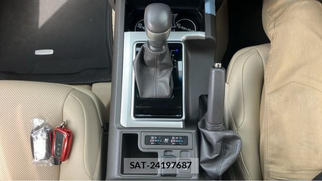 Toyota LAND CRUISER PRADO 2023-06 8874395-14