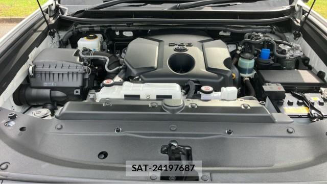 Toyota LAND CRUISER PRADO 2023-06 8874395-7