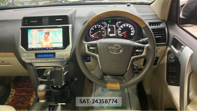 Toyota LAND CRUISER PRADO 2023-01 8874458-16