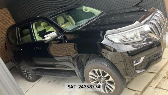 Toyota LAND CRUISER PRADO 2023-01 8874458-3