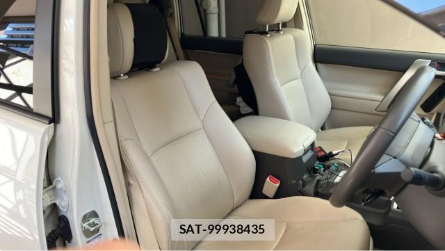 Toyota LAND CRUISER PRADO 2023-04 8874477-5