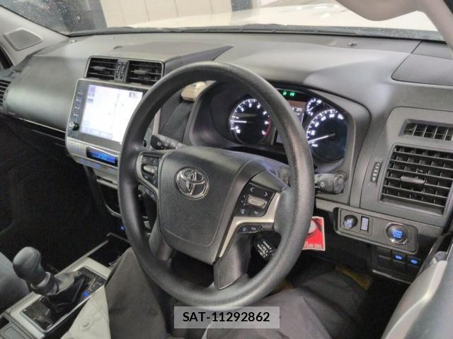 Toyota LAND CRUISER PRADO 2022-01 8874880-2
