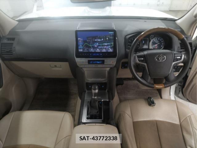 Toyota LAND CRUISER PRADO 2022-08 8875572-2