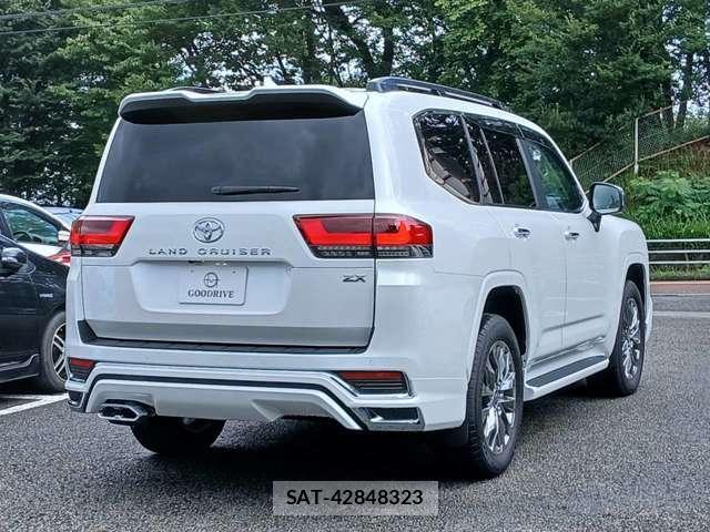 Toyota LAND CRUISER 2025-02 8872626-4