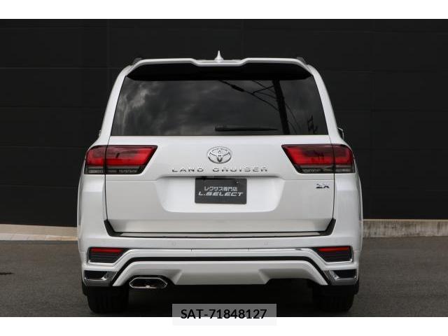 Toyota LAND CRUISER 2023-07 8872780-17