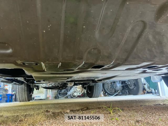 Toyota LAND CRUISER 2025-09 8873360-13