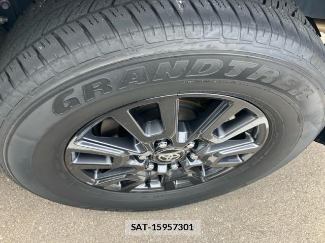 Toyota LAND CRUISER 2024-08 8873464-3