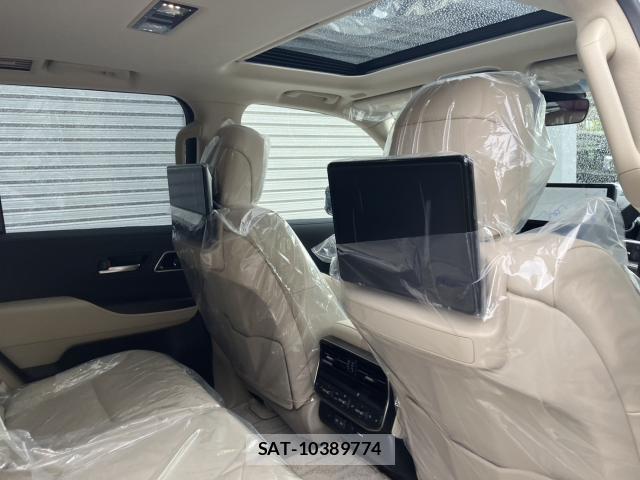Toyota LAND CRUISER 2025-11 8874051-17