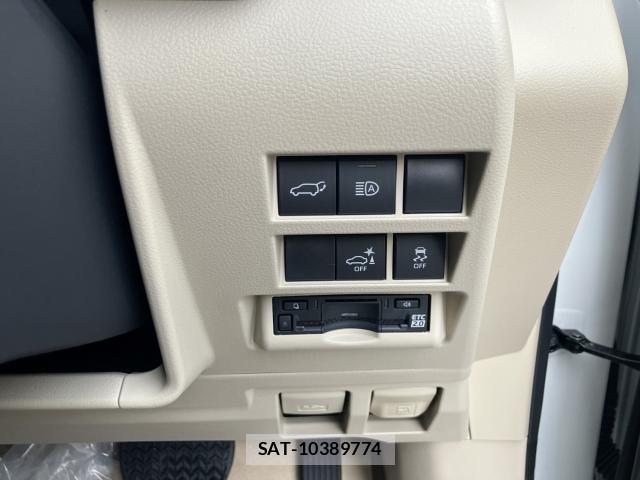 Toyota LAND CRUISER 2025-11 8874051-18