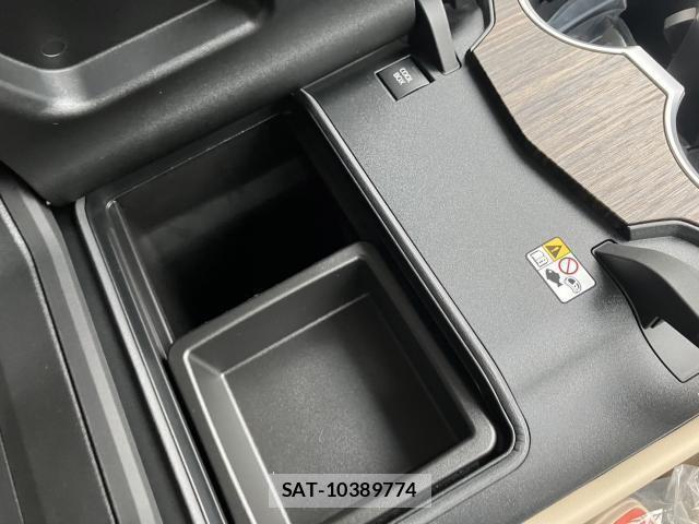 Toyota LAND CRUISER 2025-11 8874051-7
