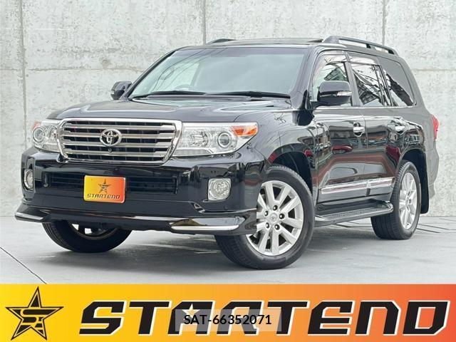 Toyota LAND CRUISER 2013-05 8874355-0