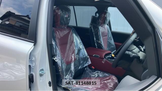 Toyota LAND CRUISER 2026-05 8874446-5