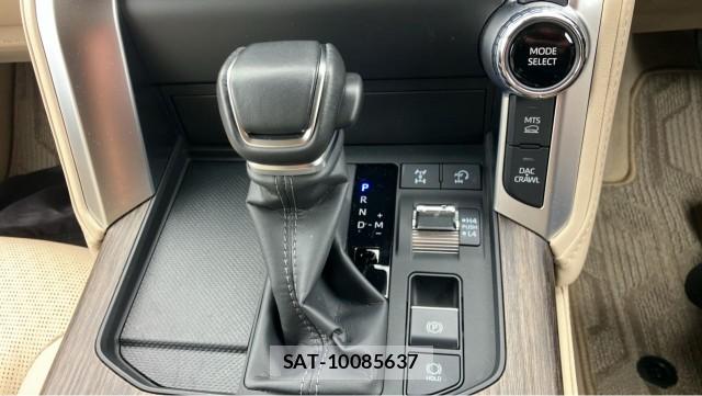 Toyota LAND CRUISER 2023-10 8874485-14