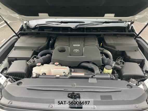 Toyota LAND CRUISER 2023-10 8874498-7