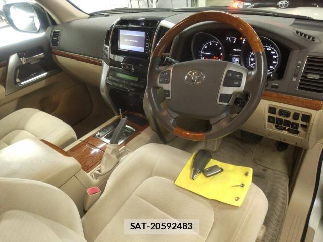 Toyota LAND CRUISER 2014-12 8874755-2