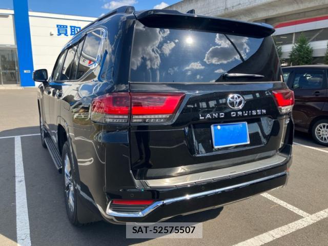 Toyota LAND CRUISER 2025-09 8874950-3