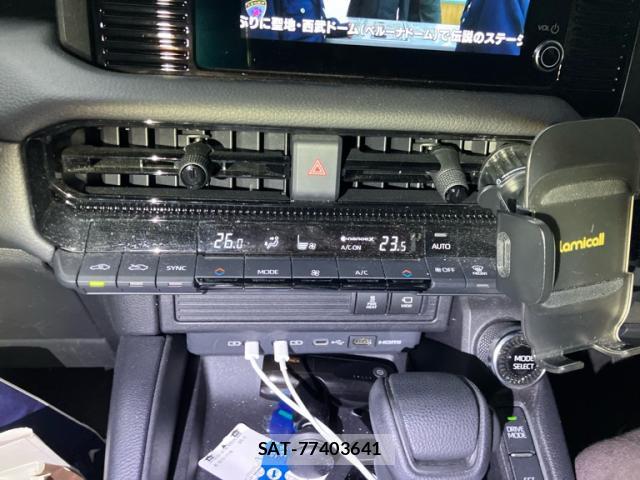 Toyota LAND CRUISER 2024-11 8874990-17