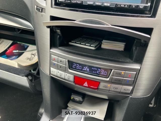 Subaru LEGACY TOURING WAGON 2012-02 8874998-18