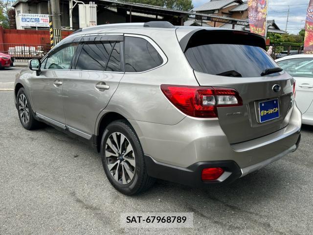 Subaru LEGACY 2016-03 8875385-11