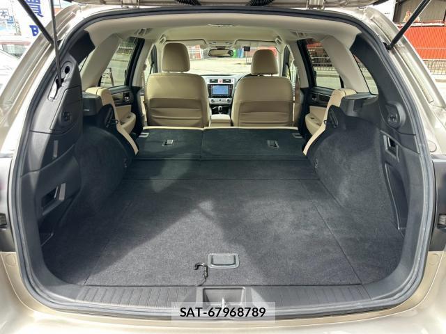 Subaru LEGACY 2016-03 8875385-16