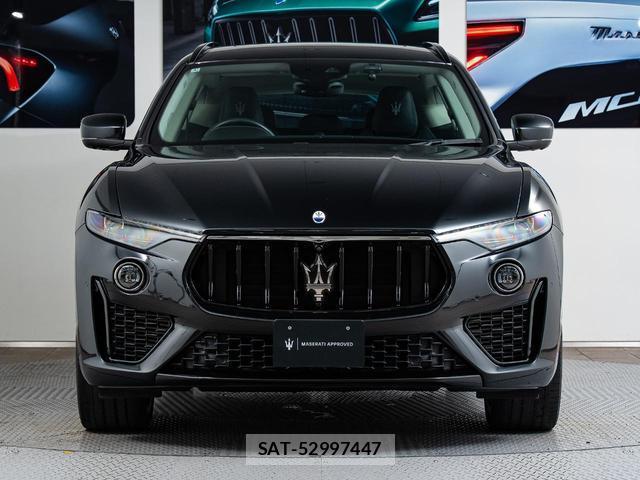 Maserati LEVANTE 2022-01 8874277-13