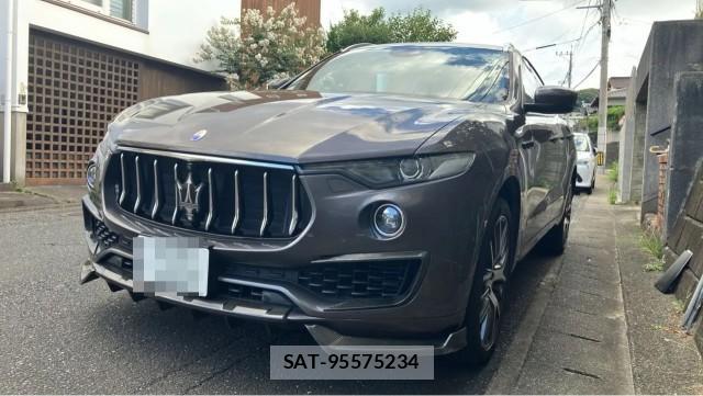 Maserati LEVANTE 2016-11 8874412-0