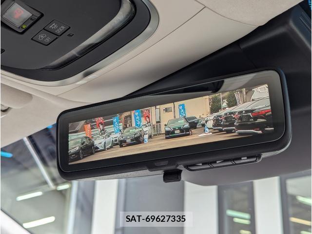 Lexus LS 2019-12 8872771-11